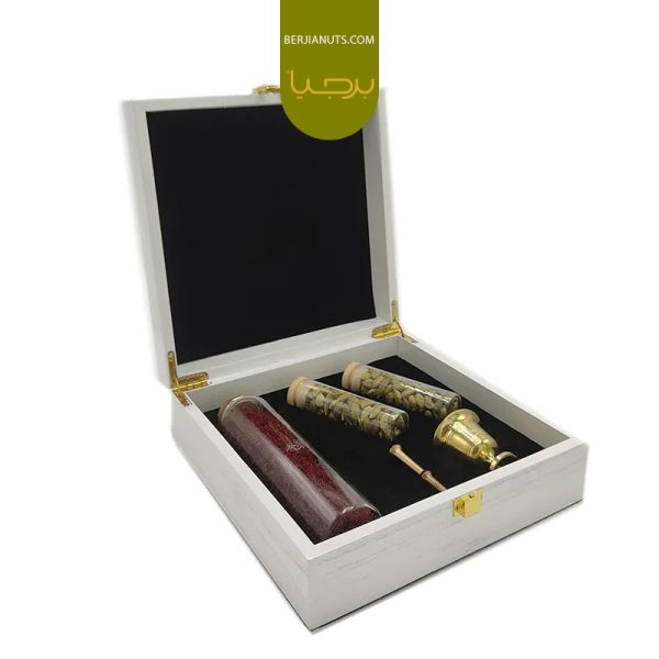 عکس زعفران کادویی نقره