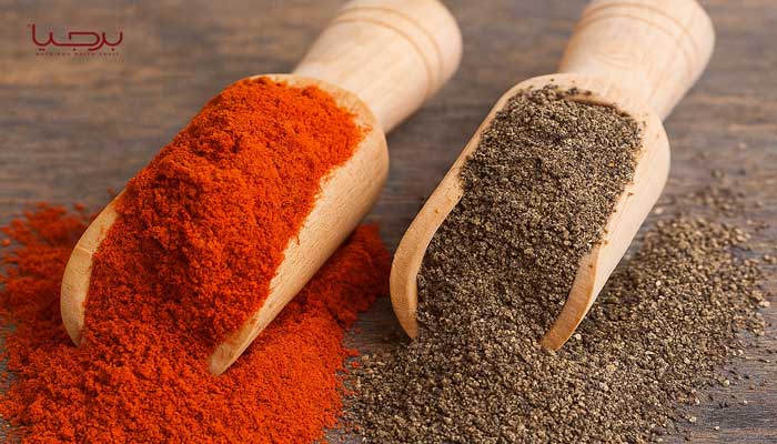 ادویه فلفل قرمز و فلفل سیاه